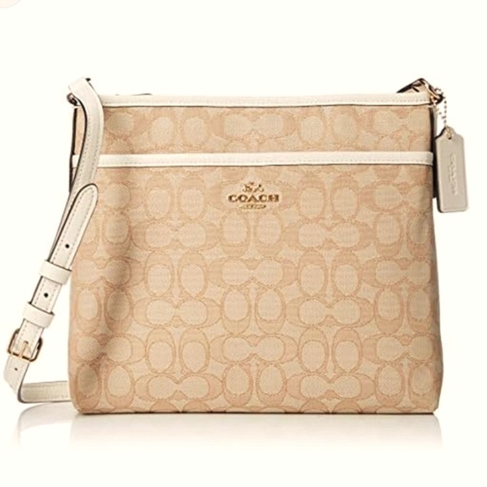 Coach Beige/White Signature Canvas and Leather Swingpack File Crossbody Bag